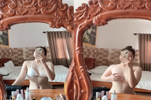 Địt nhau ngoài ban công em khoái lắm